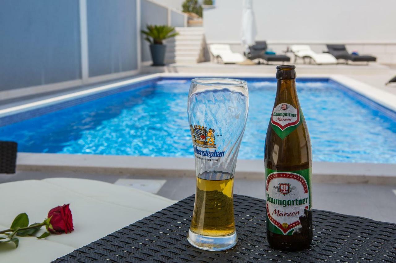 Hotel Paradise Punta Nečujam 외부 사진